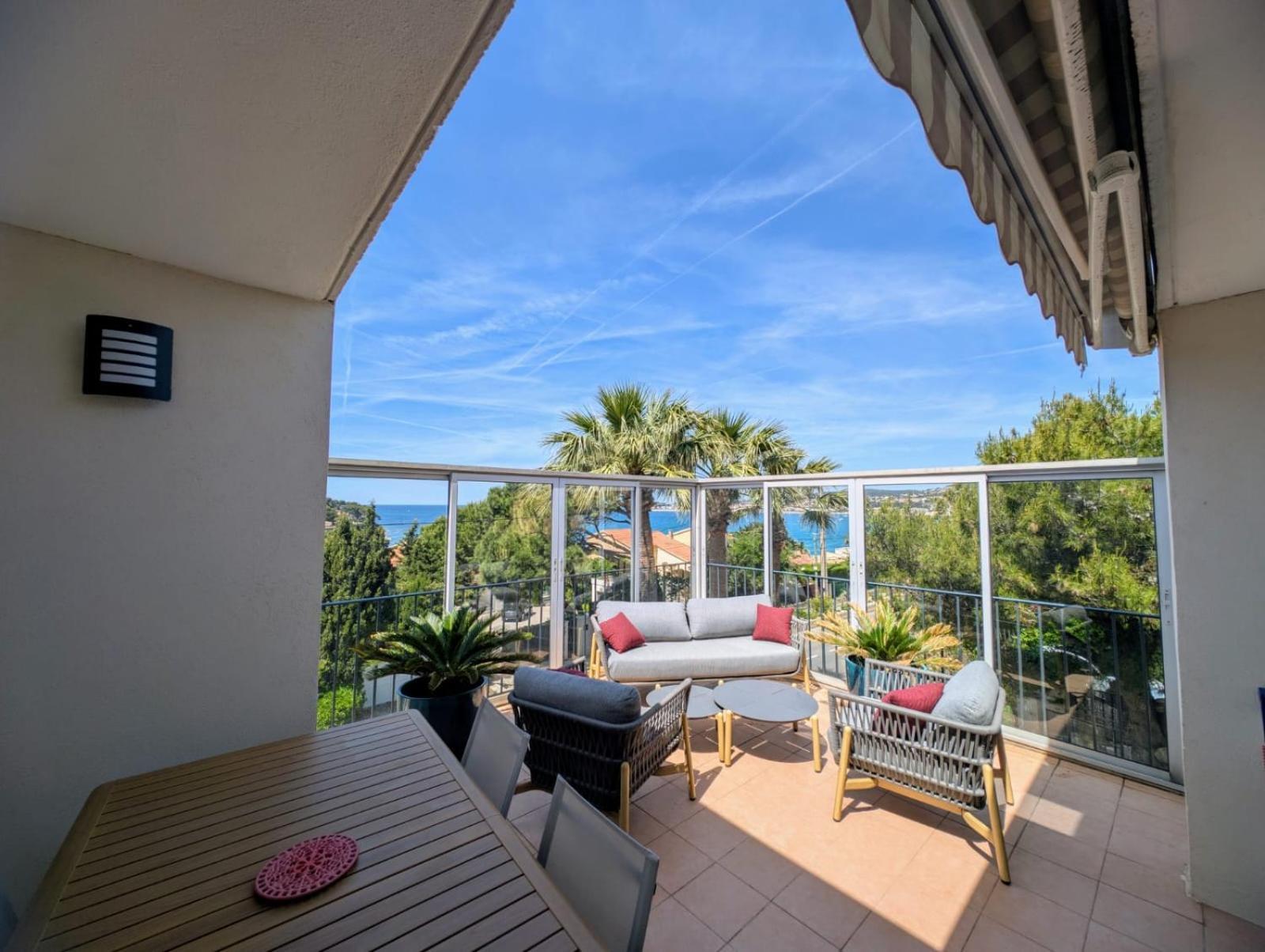 Vue Grande Terrasse A 2 Min A Pieds Sanary-sur-Mer
